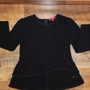 Black long sleeve size XL